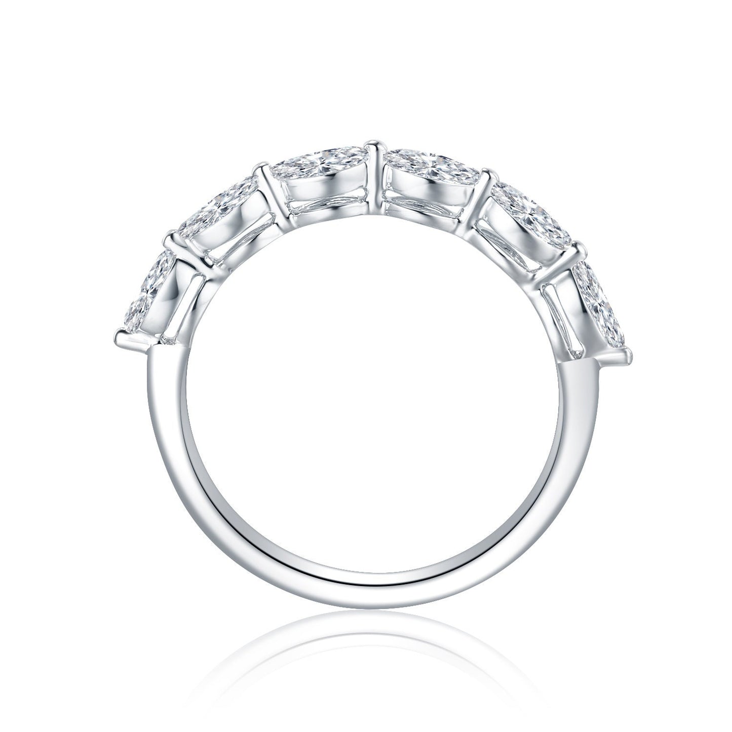 18k solid gold Lab Diamond wedding band/stackable diamond band/ lab diamond wedding ring