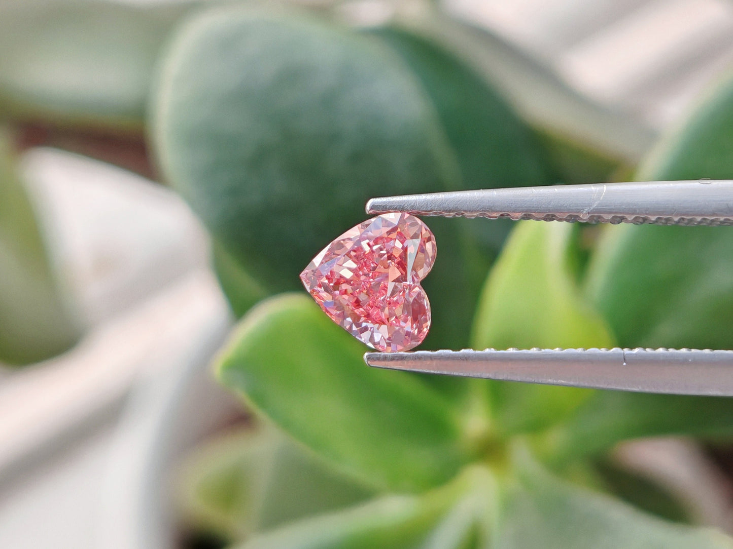 Custom design cutting of Fancy pink Lab Diamond/ Lab Grown Diamond for Engagement Ring/Affordable diamond/ April birthstone